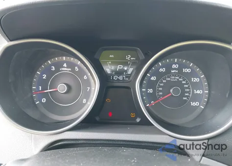 2016 Hyundai Elantra Se z USA, uszkodzony, nr VIN 5NPDH4AE5GH670166